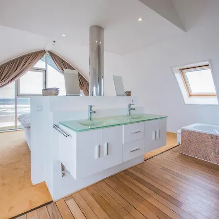 Sleeps 5 Wifi