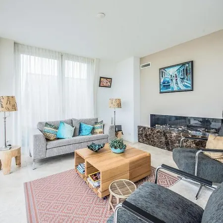 Apartment Sleeps 5 Wifi Egmond aan Zee